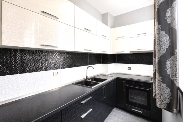 Shtepi me qera Apartament ne Tirane, 1+1, Mobilimi E mobiluar, Pagesa 45,000  Leke.