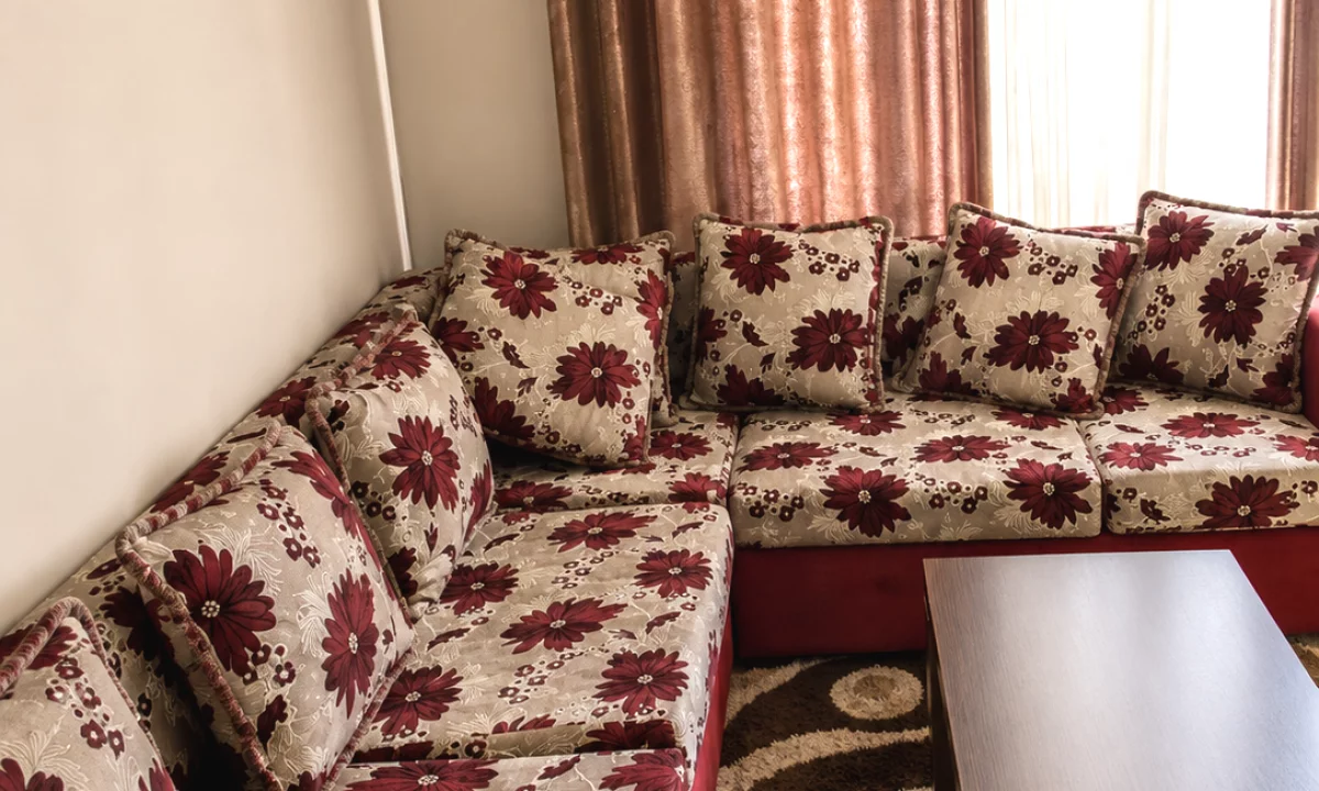 Shtepi me qera Apartament ne Tirane, 1+1, Mobilimi E mobiluar, Pagesa 50,000  Leke.