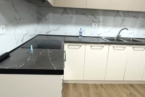 Shtepi me qera Apartament ne Tirane, 1+1, Mobilimi E mobiluar, Pagesa 40,000  Leke.