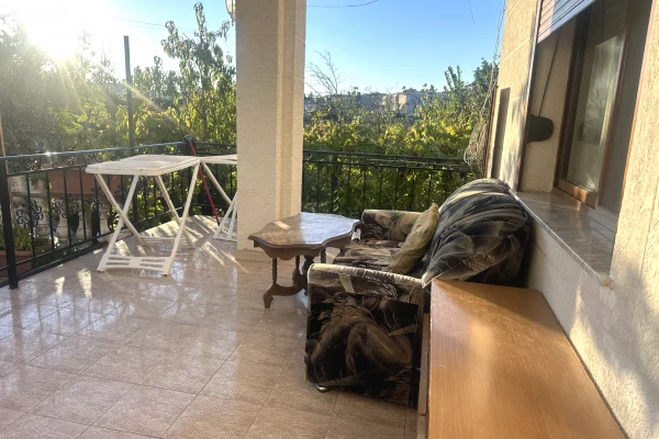 Shtepi me qera Apartament ne Tirane, 1+1, Mobilimi E mobiluar, Pagesa 30,000  Leke.
