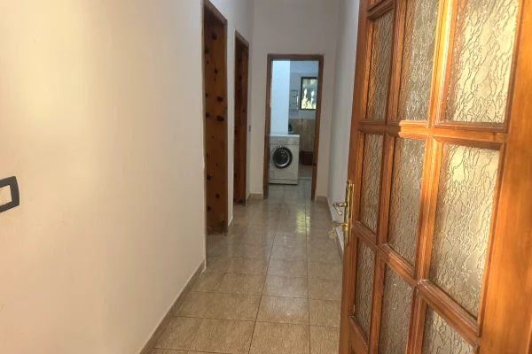 Shtepi me qera Apartament ne Tirane, 1+1, Mobilimi E mobiluar, Pagesa 30,000  Leke.