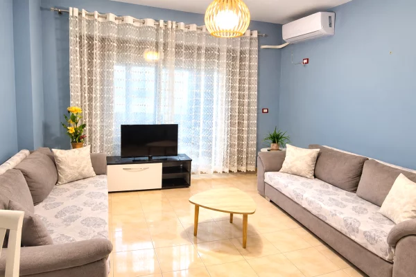 Shtepi me qera Apartament ne Tirane, 1+1, Mobilimi E mobiluar, Pagesa 45,000  Leke.