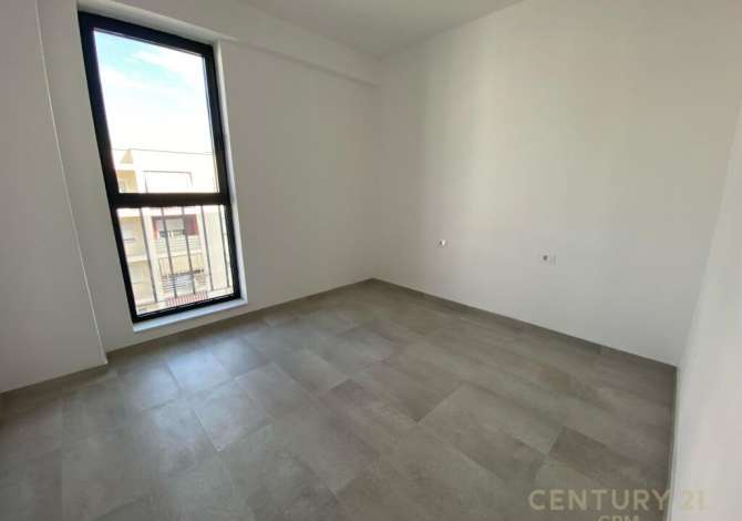 Japim me qira apartament ose ambient per zyra 2+1+2 ne Komunen e Parisit prane Kompleksit Olimpik