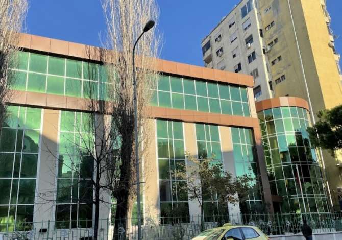 Ambient biznesi me qera 1+1 ne Tirane - 2,500 Euro
