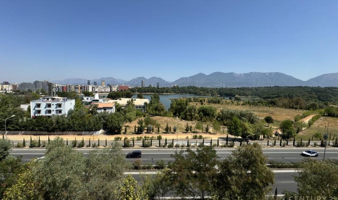 JEPET ME QIRA APARTAMENT 3+1+2 PER BANIM / ZYRE TEK LIQENI !