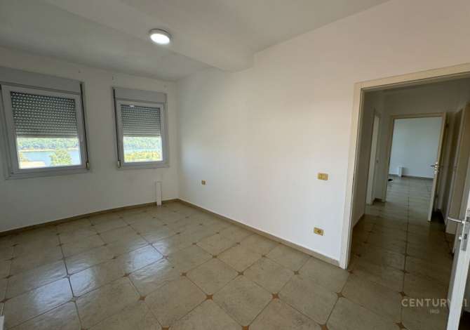 JEPET ME QIRA APARTAMENT 3+1+2 PER BANIM / ZYRE TEK LIQENI !