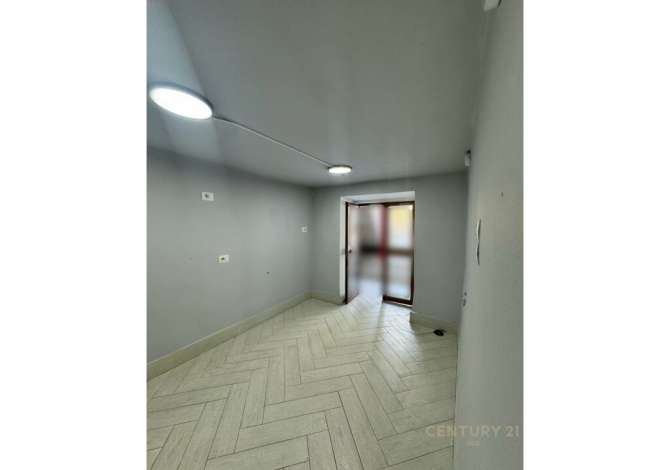 Business Property in Sale 1+1 in Tirana - 50,000 Euro