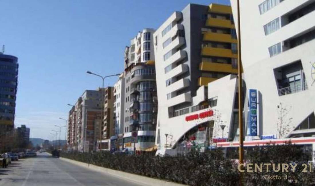 SHESIM AMBIENT KOMERCIAL,PRANE QENDRES GLOBE