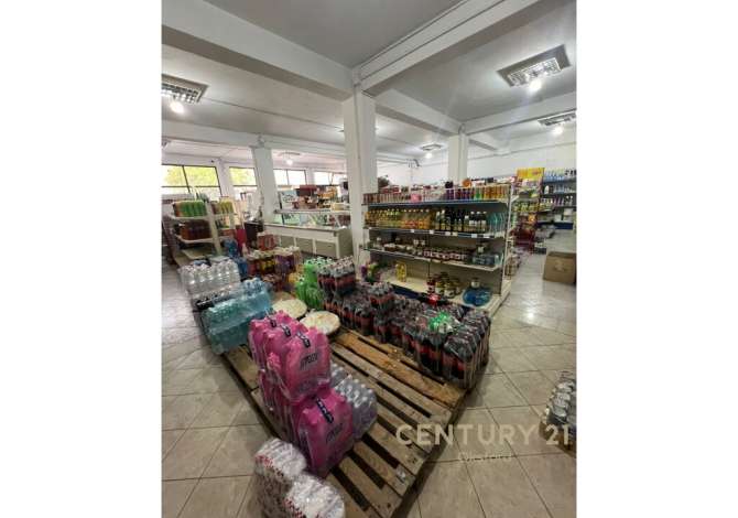 JEPET ME QIRA SUPERMARKET NE KOMBINAT