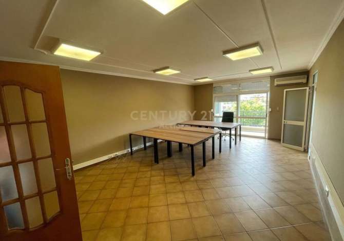 ZYRE PER QIRA,ISH EKSPOZITA!