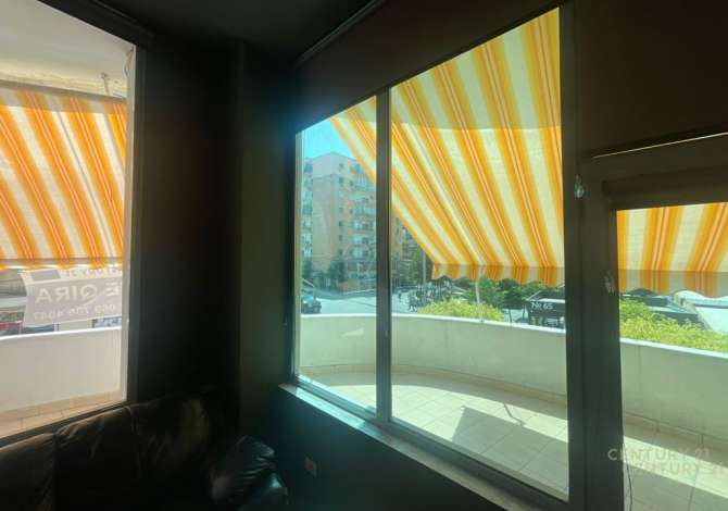 Ambient per Klinike ose Zyra te Komuna e Parisit!