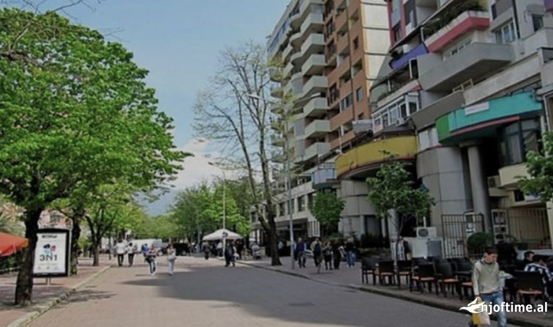 Ish Blloku jepet me qera ambient zyrash 