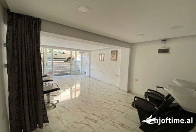 Shitet ambient biznesi ne Porcelan