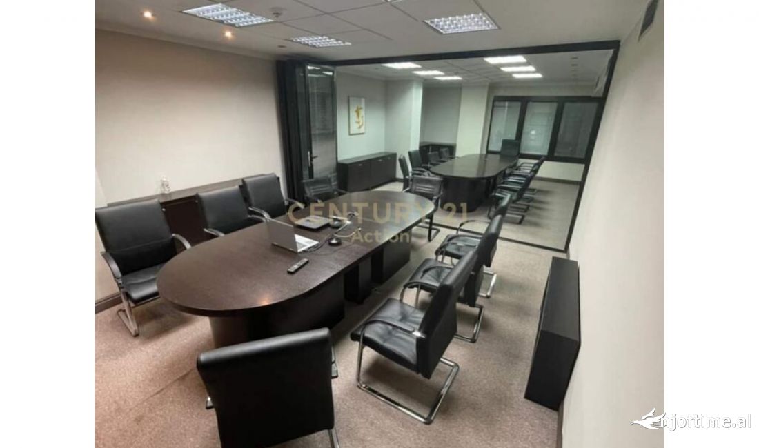 AMBIENT MULTIFUNKSIONAL PER QIRA TE RRUGA E KAVAJES!