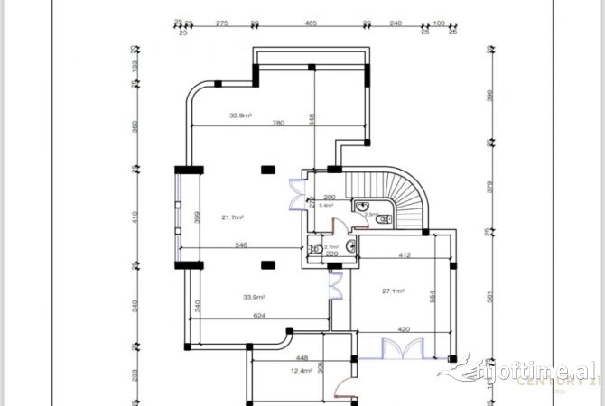 Ambiente Commerciale in Affitto 3+1 a Tirana - 5,000 Euro