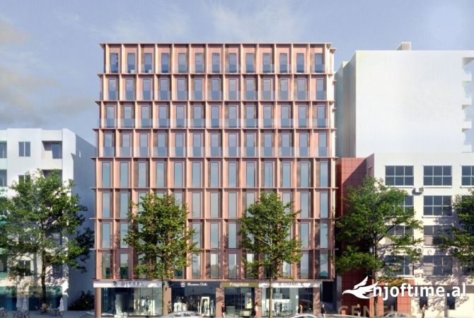 Ambiente Commerciale in Affitto 3+1 a Tirana - 10,000 Euro