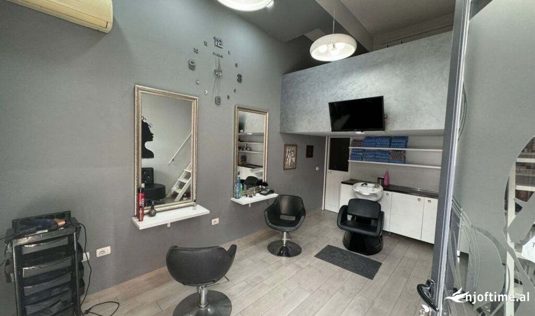 Shkolla e Baletit japim me qera dyqan 