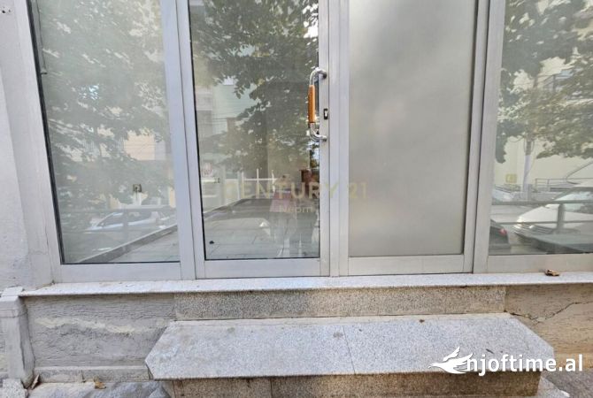 Business Property in Sale 1+1 in Tirana - 95,000 Euro