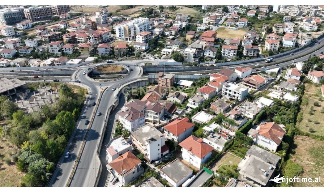 QIRA, GODINE BIZNESI + BAR KAFE NE SAUK !