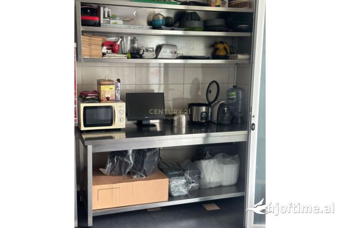 Business Property in Sale 5+1 in Tirana - 20,000 Euro