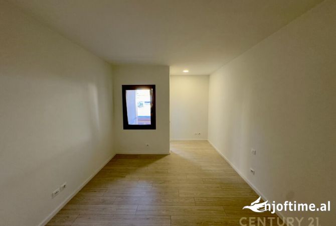 Zyra per qera tek RTSH