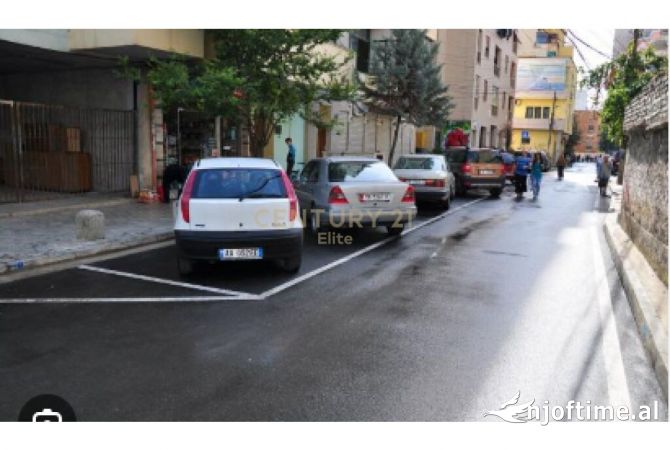 Business Property in Sale 1+1 in Tirana - 60,000 Euro