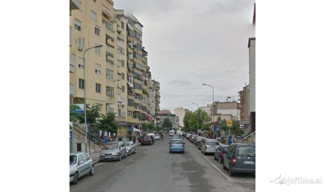 Zyre 4-kateshe per Qira ne Ali Demi