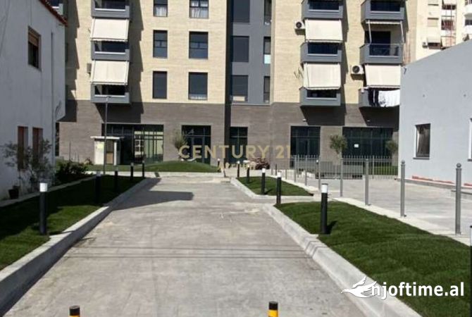 Business Property in Sale 1+1 in Tirana - 376,000 Euro