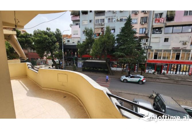 PER QERA AMBIENT BIZNESI NE RR.KRYESORE DON BOSKO!