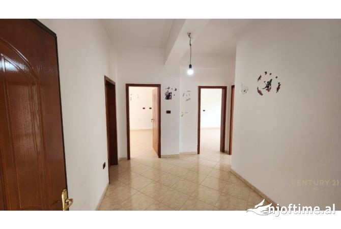 PER QERA AMBIENT BIZNESI NE RR.KRYESORE DON BOSKO!