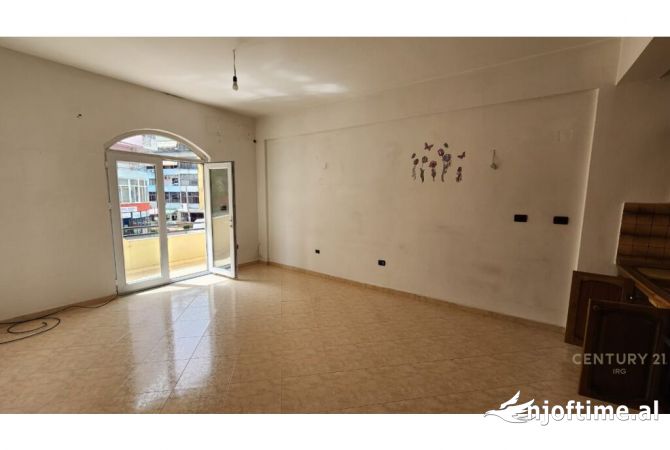 PER QERA AMBIENT BIZNESI NE RR.KRYESORE DON BOSKO!