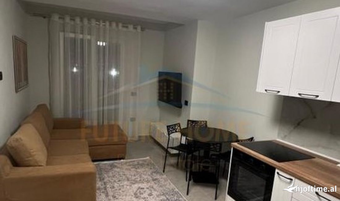 Shtepi me qera Apartament ne Tirane, 2+1, Mobilimi E mobiluar, Pagesa 400  Euro.