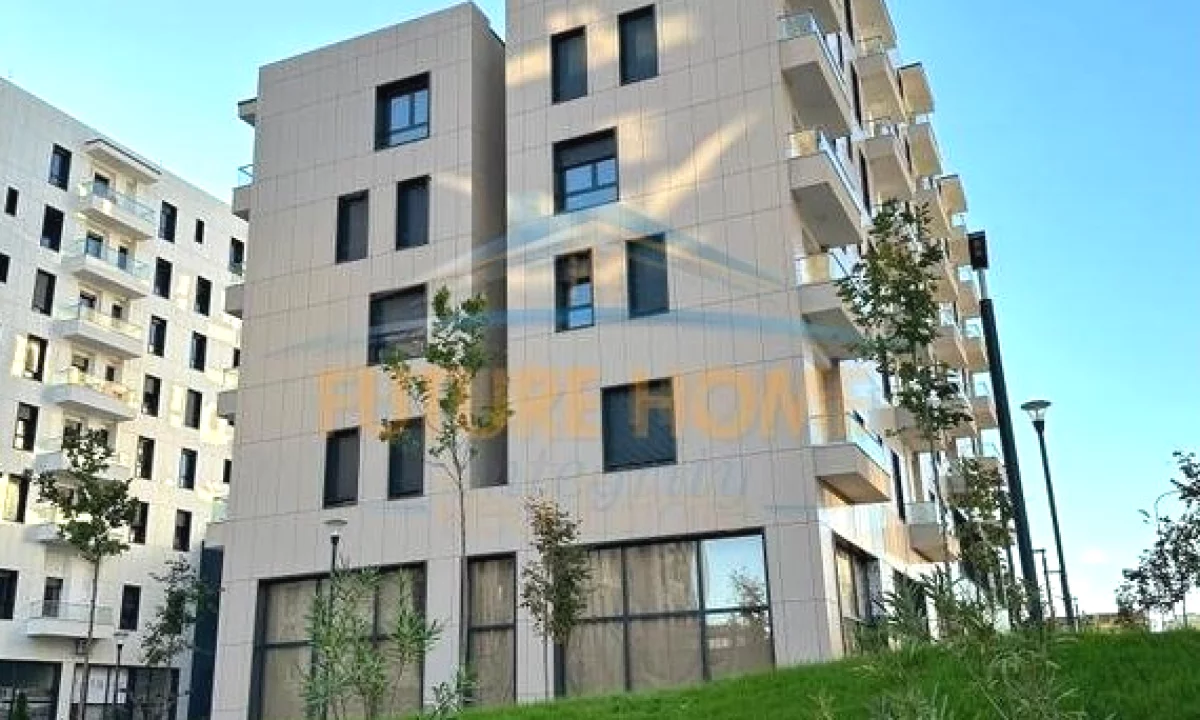 Shitet,2 Poste Parkimi,Porcelan, Tirane