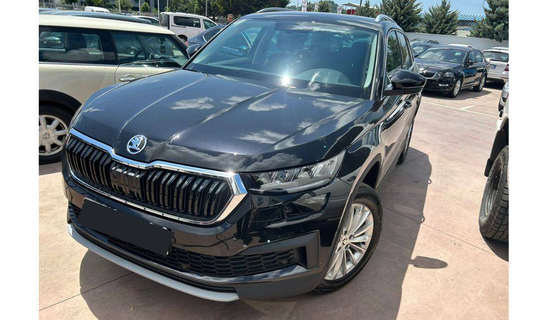 Jepet me qera Skoda Superb duke filluar nga 50 euro ne dite