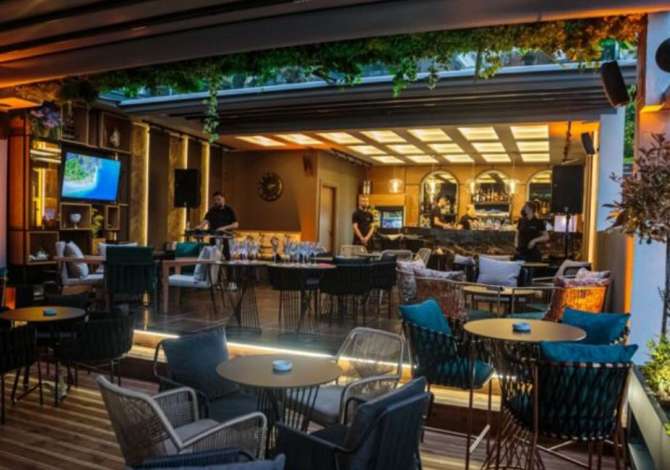 Offerte di lavoro a Valona, Profession Sanitare,Banakier/e ,Kamarier/e , Principiante/Poca esperienza, Pagamento Trattabile.