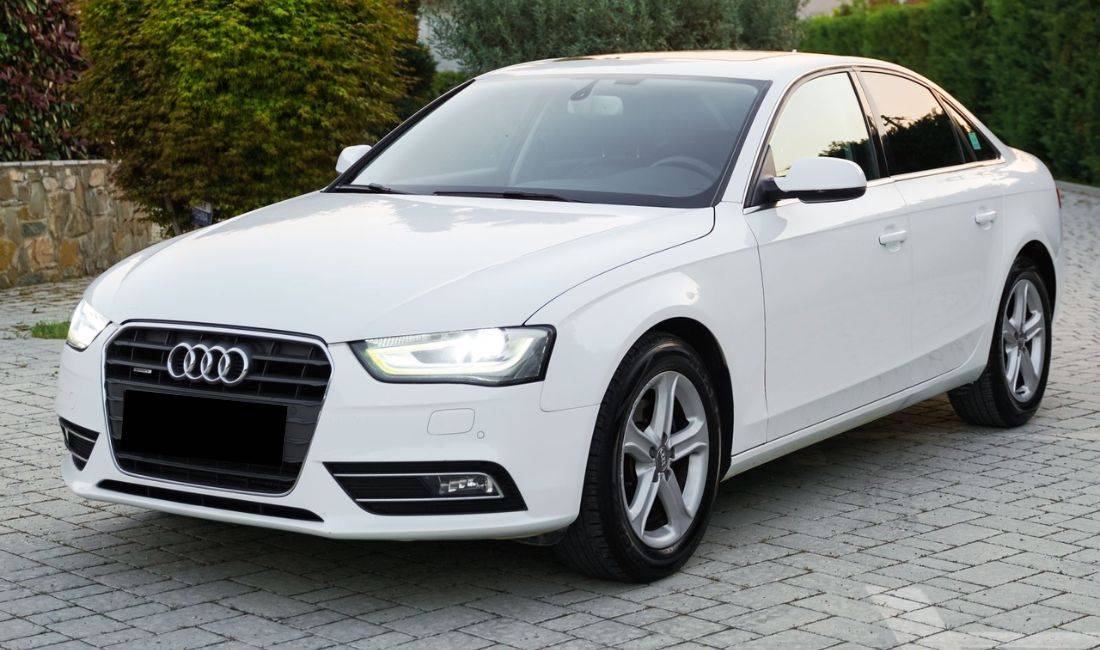 Makina me Qera Audi  A4 duke filluar nga 50 euro dita Rinas