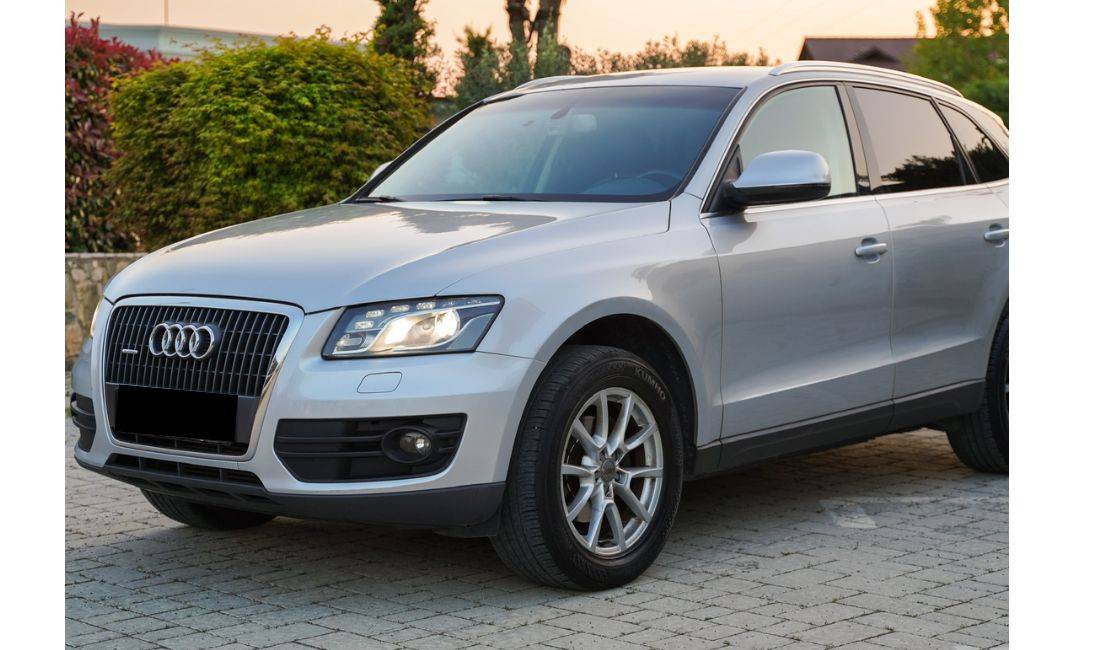Makina me Qera Audi Q5  65 Euro dita Rinas, Tirane. 