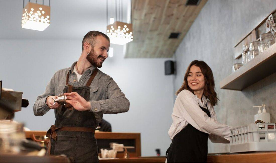 Job Offers in Tirana, Profession banakier/e dhe kamarier/e , Beginner/Little experience, Payment By Agreement.