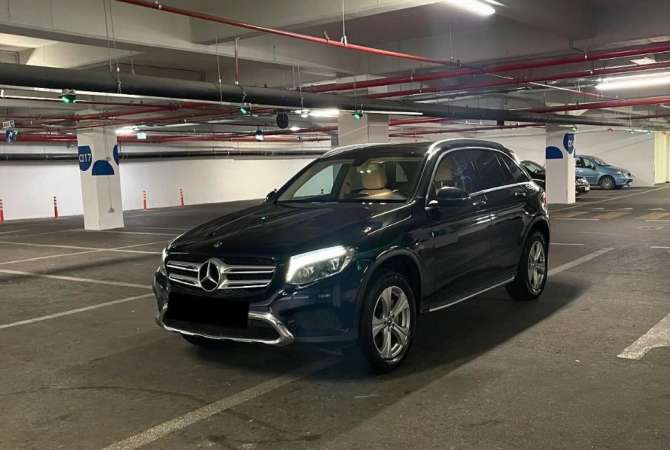 Makina me qera ne Tirane - 100 Euro