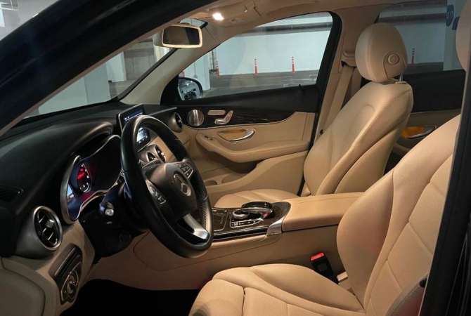 Makina luksoze me qera Mercedes Benz Glc 300 per 100 euro dita 
