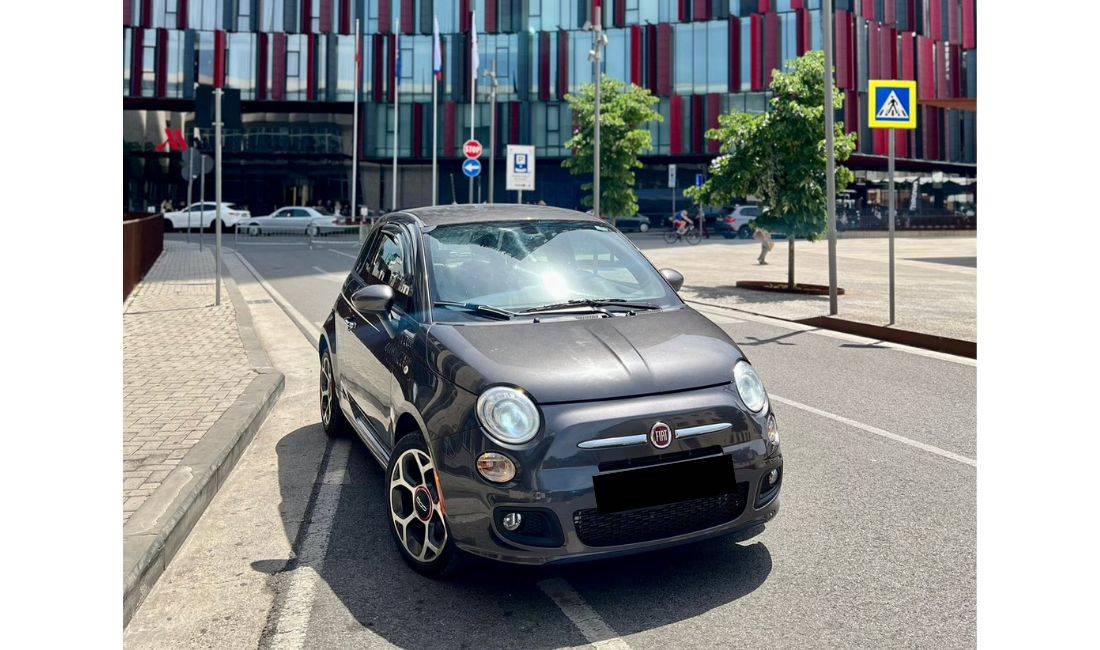 Makine me qera Ekonomike Fiat 500 me 40 euro dita ne Rinas