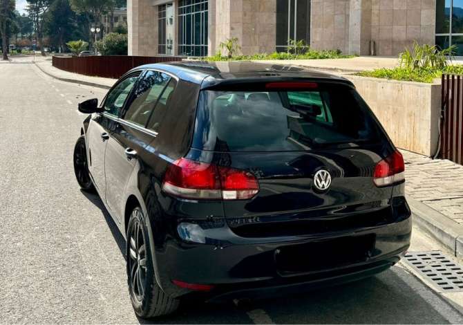Makina me qera Golf 6 duke filluar nga 30 Euro dita , Rinas 