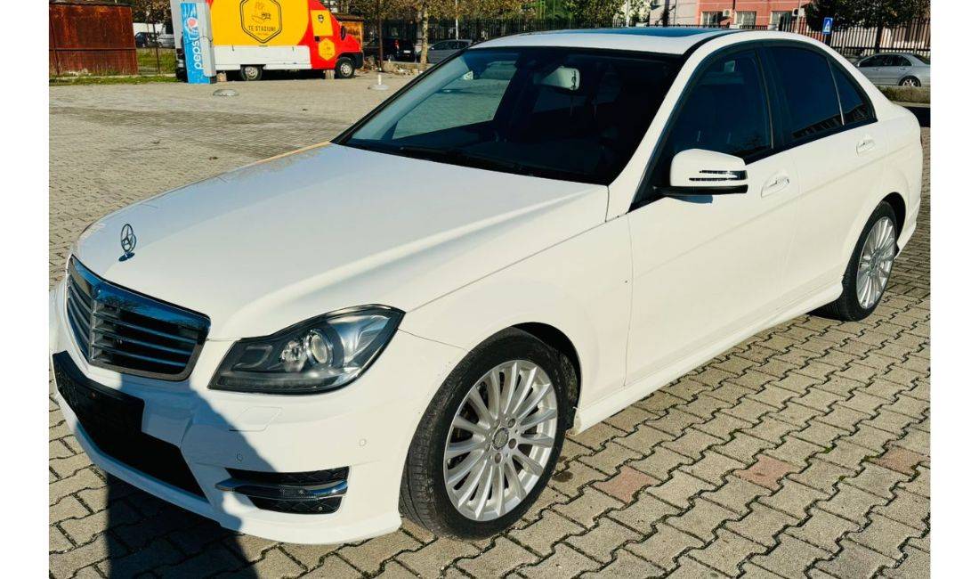 🚨Oferte🚨 Makine me qera Mercedez Benz C class 220 per 40 euro dita , Rinas