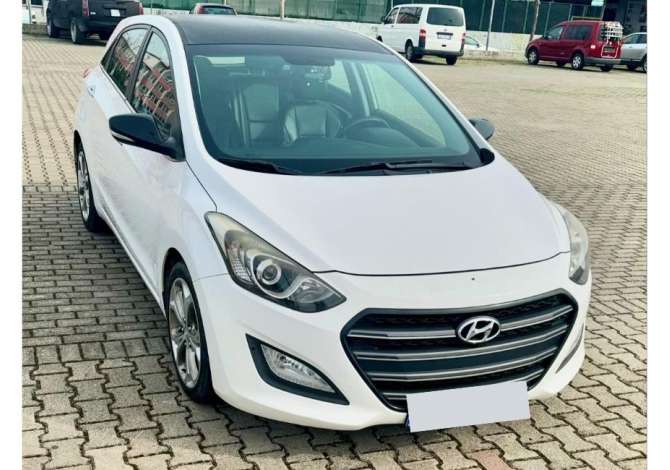 Makina me qera me cmim te lire  Makina Hyundai i30 per 30 euro dita