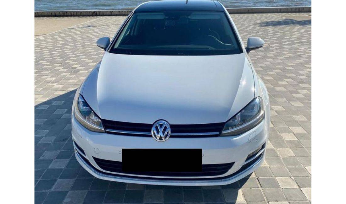 Jepet Makina me qera Golf 7 per 35 euro dita aeroport