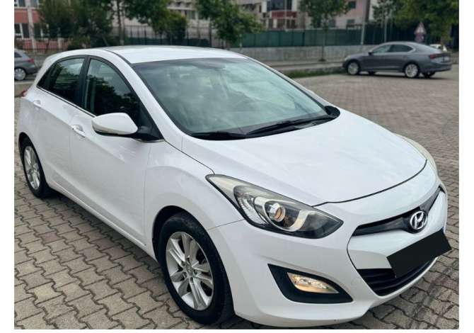 Noleggio Auto a Tirana - 40 Euro