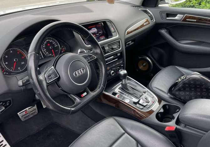 Noleggio Auto a Tirana - 95 Euro