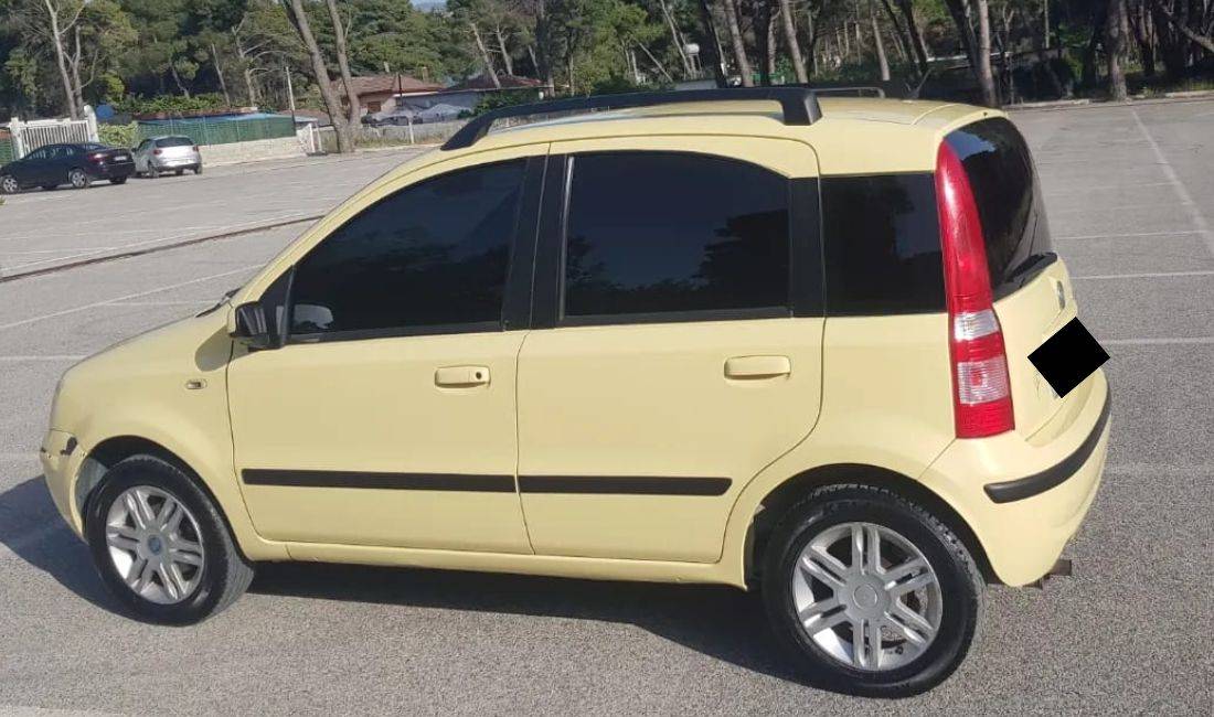 Jepet me Qera Makina Fiat Panda duke nisur nga 25 euro dita 