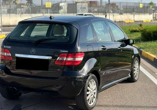 Noleggio Auto a Tirana - 40 Euro