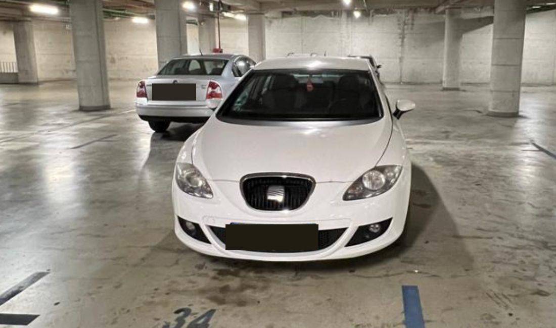 Jepet me Qera Ditore Ekonomike Makina Seat Leon me cmim ditor 35 Euro 